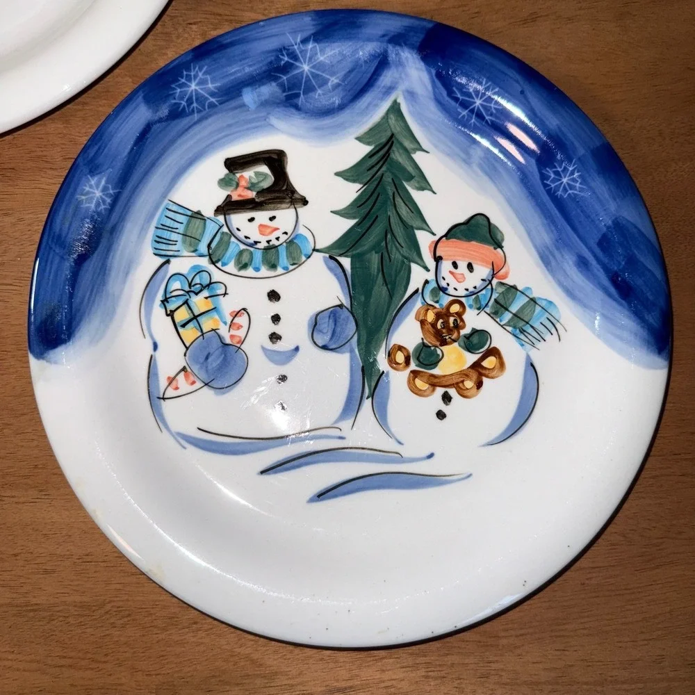 Tabletops Unlimited Winterland Christmas Snowman Dinner Plates Set of 2 10.5